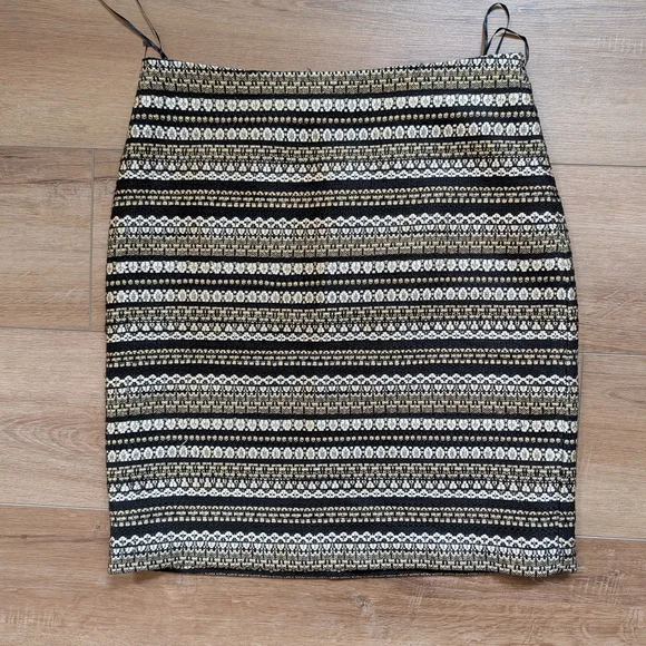 J. McLaughlin Stripped Metallic Pattern Skirt - Picture 2 of 5